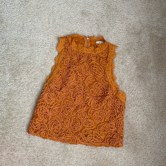 Zara Lace Top - Picture 3 of 4